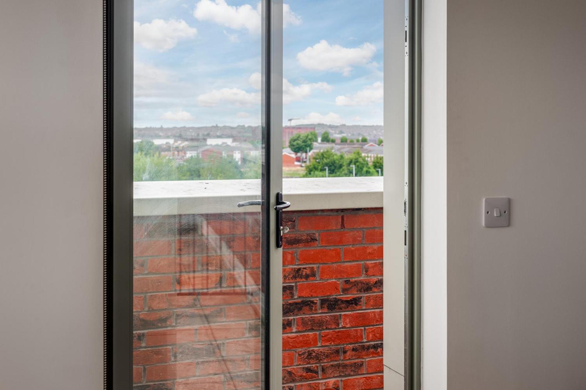 Huge Long Stay Savings! City View Balcony Penthouse Liverpool Exterior photo